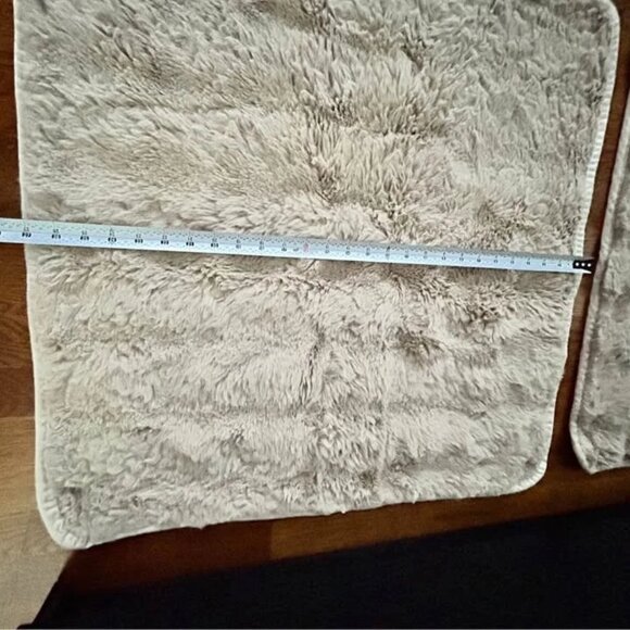 Plush Sofa Cover Khaki Color for 3 Seater Sofa (3 pieces) - Pet Smoke FREE Home! - Picture 7 of 7